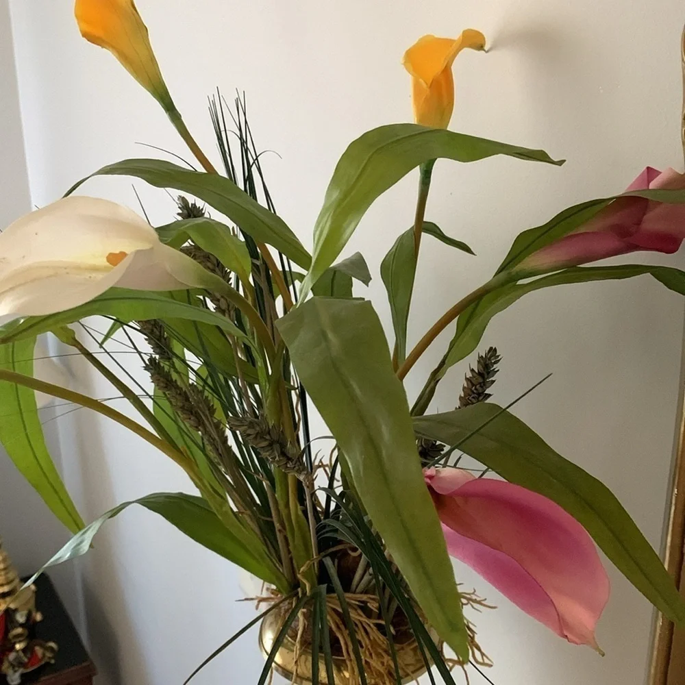 Brass pedestal vase calla Lilly arrangements dry‎ and faux greenery home decor